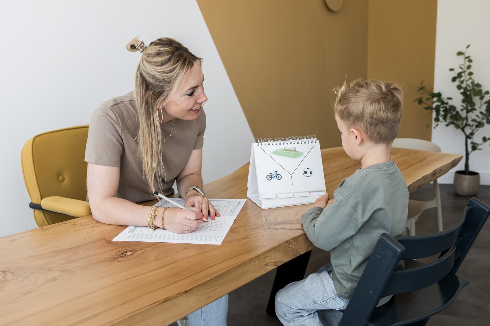 Bedrijfsfotografie in Twello voor Bouch. logopedie